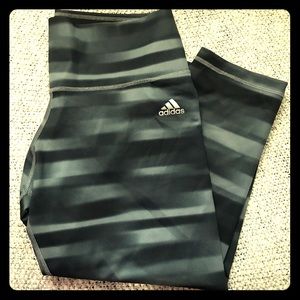 Adidas training crops